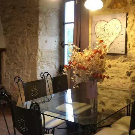 Petite Maison En Perigord Noir Holiday home *